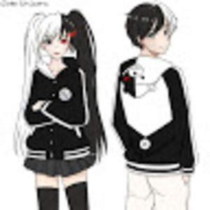 Meet your Posher, Alexia